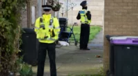 Két 10 éves kisfiút késelt meg egy nő, egy újrahasznosító központban pedig egy újszülött csecsemő holttestére bukkantak Angliában 2