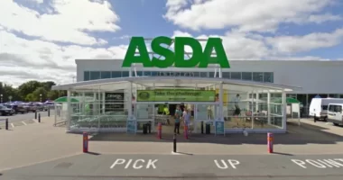 Az Asda egyik dolgozója a szupermarketben ölte meg magát Angliában, de csak napokkal később fedezték fel