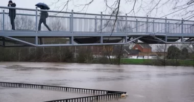 Újabb nagy vihar söpör végig ma Nagy-Britannián – Londonban és Dél-Anglia számos területén 2-es fokozatú riasztás van érvényben