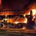 14 éves gyerek gyújtott fel egy emeletes buszt Angliában