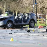 Súlyos autóbaleset Londonban – száguldozott, majd egy másik autóba csapódott egy BMW, a másik sofőr halálát okozva