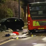 Súlyos buszbaleset Londonban – 1 személy életét vesztette és többen megsérültek