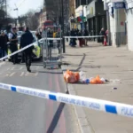 3 tinédzser lányt letartóztattak, miután egy 75 éves férfit meggyilkoltak Londonnak egy magyarok által is sűrűn lakott részén