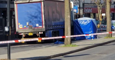 Nőt gázolt halálra egy Tesco teherautó Londonban