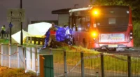 Horrorbaleset Londonban - hárman is életüket vesztették, amikor egy autó frontálisan ütközött egy busszal