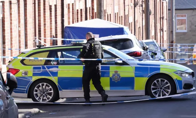 Lelőttek egy férfit a nyílt utcán Angliában, Stanley városában 