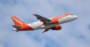Vészhelyzet az EasyJet egyik angliai járatán