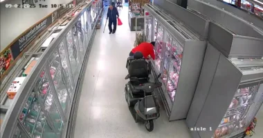 63 éves férfi lopott több mint 250 fontnyi steaket egy mozgássérült-scooterrel egy Co-opból Nagy-Britanniában