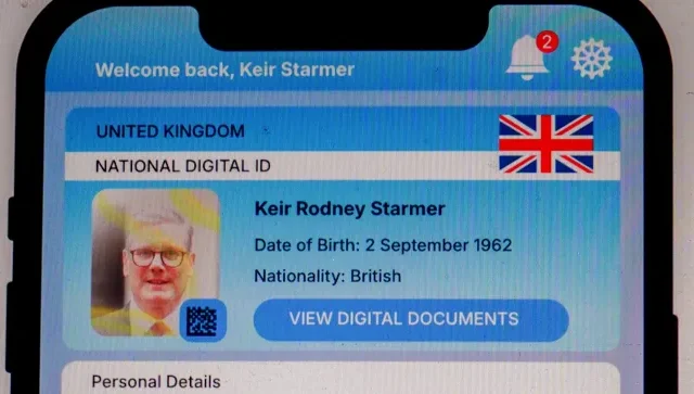 Újabb infók derültek ki a brit card-ról – ami országos beszédtéma lett Nagy-Britanniában