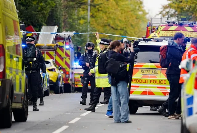 Megdöbbentő fejlemény a manchesteri terrortámadás kapcsán: az egyik áldozatot véletlenül a rendőrök lőtték le