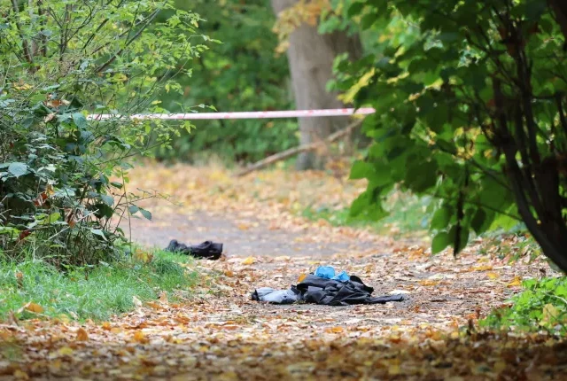 Véres éjszaka Dél-Londonban: órákon belül két késelés történt egymástól alig pár méterre – az egyik áldozat meghalt