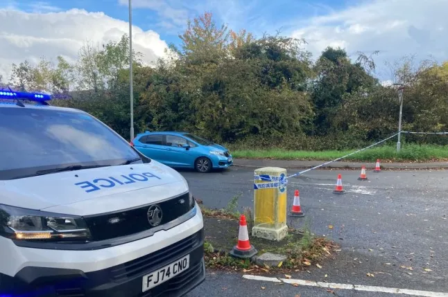 A rendőrök lőttek mellkason egy férfit Angliában A rendőrök lőttek mellkason egy férfit Angliában