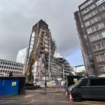 Összeomlott egy 11 emeletes épület Manchester belvárosában
