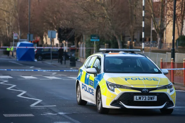 A nyílt utcán agyonlőttek egy férfit Londonban - a támadót még nem fogták el A nyílt utcán agyonlőttek egy férfit Londonban - a támadót még nem fogták el