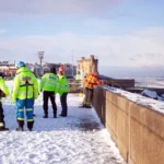 „Csak egy fotót akart csinálni” – 15 éves lányt sodort el egy hullám Angliában, ketten is utána ugrottak, mindannyian meghaltak