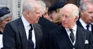 III. Károly király kész együttműködni a rendőrséggel András herceg ügyében – tovább gyűrűzik az Epstein-botrány