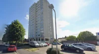 15 emeletes angliai toronyházból zuhant ki egy férfi – a szemtanúk sikolyról és hatalmas robajról számoltak be 15 emeletes angliai toronyházból zuhant ki egy férfi – a szemtanúk sikolyról és hatalmas robajról számoltak be