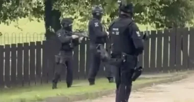 Több mint 200 rendőrt vezényeltek Middlesbrough-ba a halálos A66-os baleset után kitört erőszak miatt