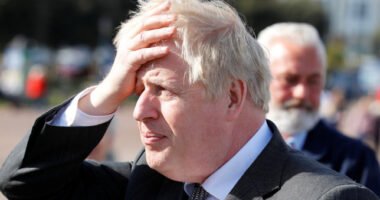 A brit miniszterelnök mindenkit sokkoló megjegyzése mégis megtörtént: két újabb forrás állítja