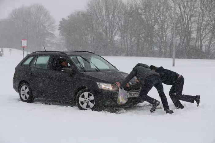 Ilyen volt a nagy havazás és az elmúlt évek leghidegebb napja Nagy-Britanniában képekben: -15C-t is mértek 4