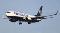 Félelmetes landolás az Eowyn viharban - a Ryanair egyik járatán az utasok egy része sikított, többen pedig imádkoztak, annyira féltek 2