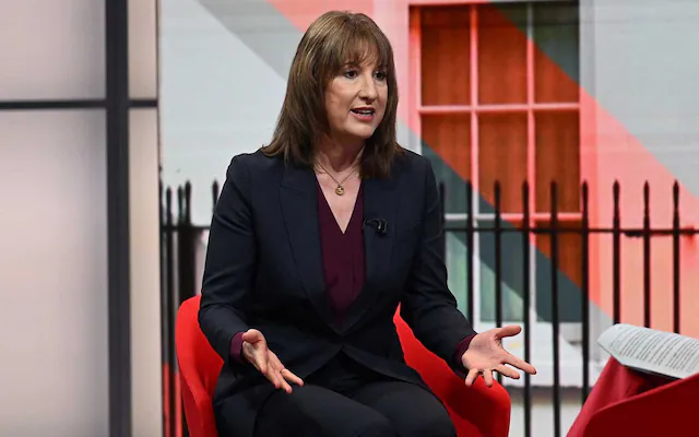 „Nem vezettem félre senkit” – Rachel Reeves tagadja, hogy átverte volna a brit lakosságot a költségvetés kapcsán