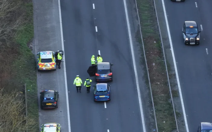 Horrorbaleset karácsony este Kentben: fiatal nő vesztette életét az M2-es autópályán Horrorbaleset karácsony este Kentben: fiatal nő vesztette életét az M2-es autópályán