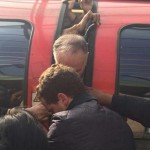 Odacsukta egy férfi fejét a londoni metró: a járókelők mentették meg