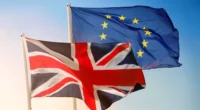 Hatalmas politikai vita: „árulásról” beszélnek a britek és az EU közötti új tervek miatt