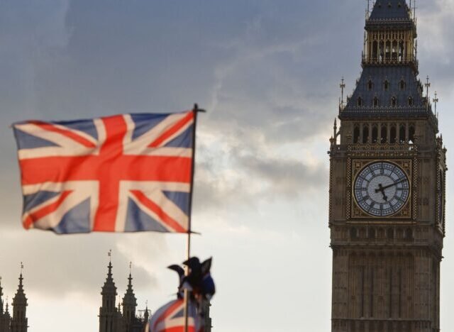 Az angliai magyarokat is érintő fontos változások az EU Settlement Scheme és a letelepedett státusz kapcsán