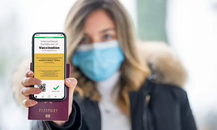 Felgyorsítják a „vakcina útlevelek” bevezetését Nagy-Britanniában: már májustól szükség lehet rájuk 1