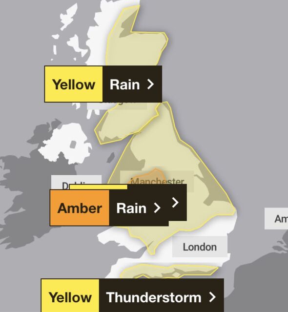 Kettes fokozatú, borostyánsárga figyelmeztetés: Nagy-Britannia több részén felhőszakadás és áradások várhatók 4