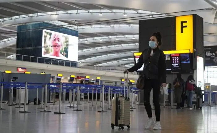 Újabb rossz hír az Angliában élőknek a nyaralások és a korlátozások feloldása kapcsán