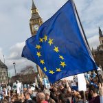 Hatalmas, több tízezres tüntetés szerveződik a kilépés megfékezésére Londonban