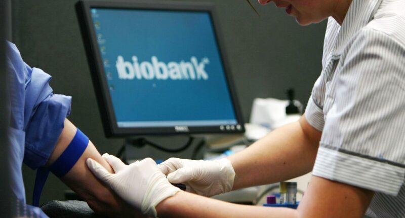 Hatalmas adatvédelmi botrány - félmillió ember egészségügyi adatait lopták el Nagy-Britanniában és egy kínai weboldalon árulják