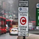 Ez minden autóst érint Londonban és környékén: Eldőlt! Az egész városra kiterjesztik a £12.50-os napidíjat
