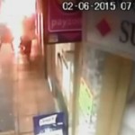 Automatából pénzt felvevő család mellett robban fel az akna Közép-Angliában