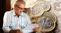 Nagyot emelkedik az állami nyugdíj milliók számára Nagy-Britanniában 2024 áprilistól - itt vannak a részletek 2