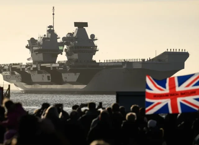 „Támogatni kellett volna az amerikai csapásokat Irán ellen” – a britek anyahajót küldhetnek a térségbe