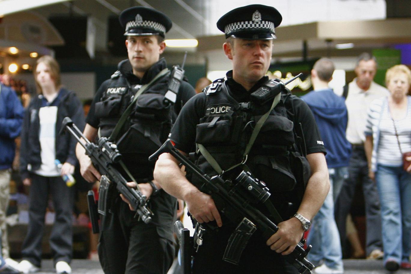 Komoly terrortámadásra készült egy testvérpár Londonban, amikor a rendőrök lerohanták a házukat 2