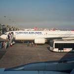 Egy repülőtér WC-jében felakasztva találtak rá egy brit nőre