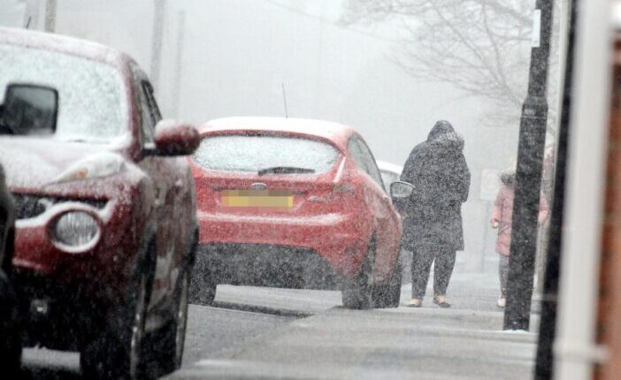 A Met Office közzétette, mikor fog újra esni a hó Londonban és az ország délebbi részein, a mai naptól egyre nagyobb közlekedési káosz várható Nagy-Britanniában 12