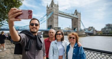Turistaadó Angliában: pluszköltség várhat a szállodákban megszálló látogatókra