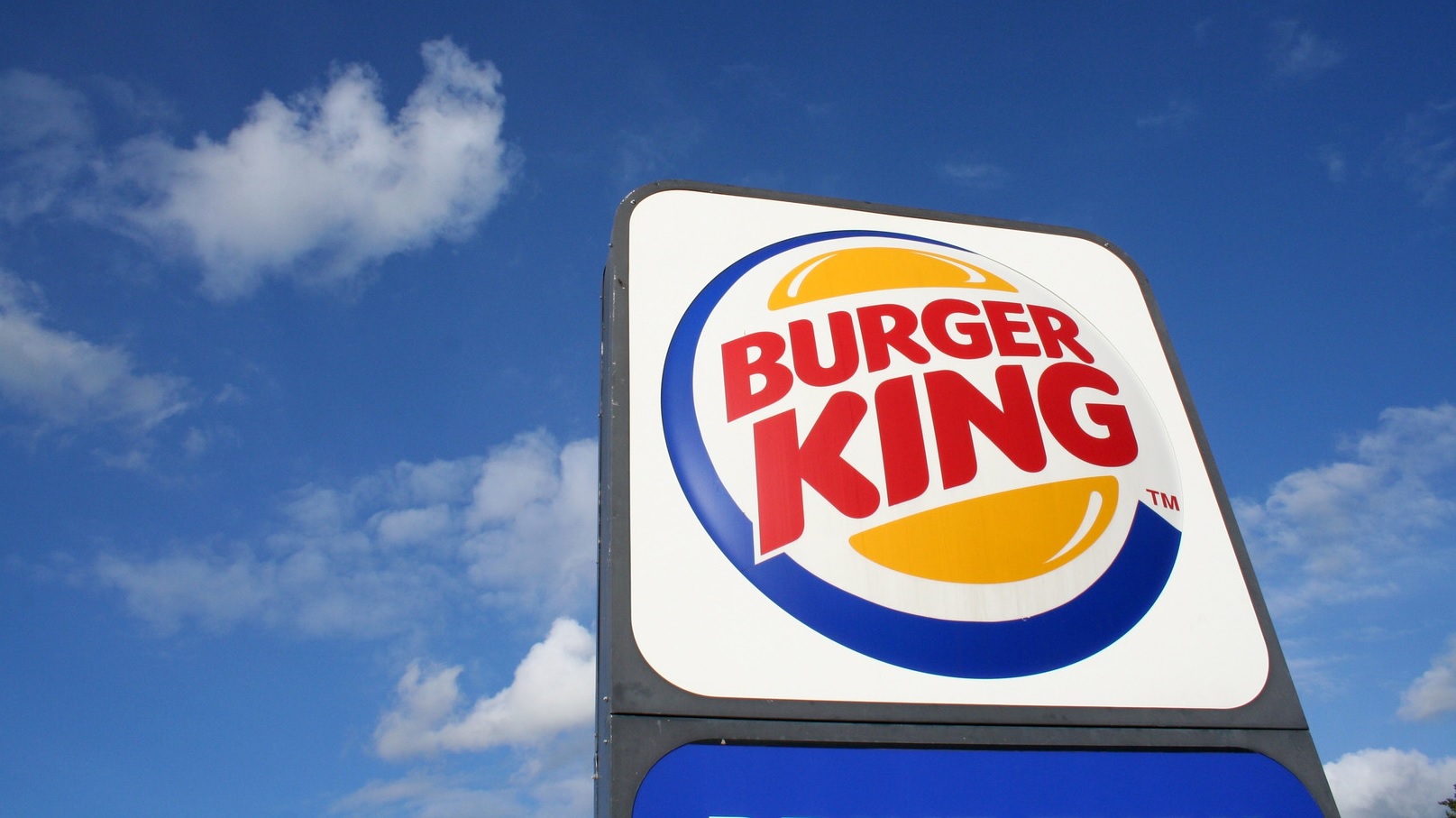 Házhoz is szállít mostantól a Burget King Nagy-Britanniában 1