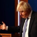 Óriási! Összegyűjtötték Boris Johnson „legjobb” kifogásait a Lockdown bulik körüli botrány kapcsán – kapaszkodjatok meg