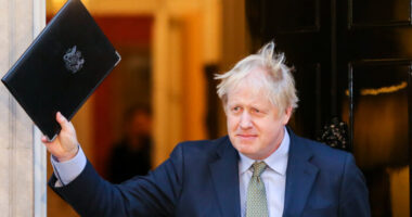 Bírósági eljárást indít az EU az Egyesült Királyság ellen a Brexit megállapodás „megszegése” kapcsán