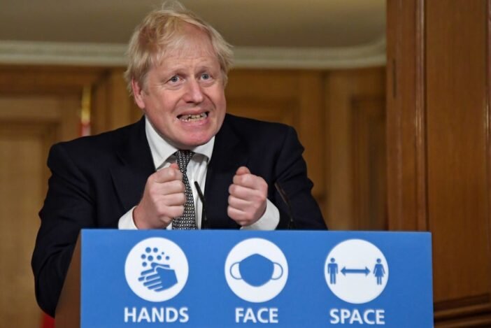 Kiderült, hogy hiba volt a grafikonokban, amik alapján többek közt elrendelték a lockdownt Angliában