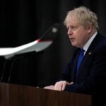 Rengetegen kiakadtak: Boris Johnson bejelentette, mit tervez Nagy-Britannia tenni a menekültekkel és illegális bevándorlókkal