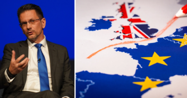 „A Brexit-nek nem lett volna szabad megtörténnie, mert nem szavaztak rá elegen” – az egyik korábbi Brexit miniszter megdöbbentő nyilatkozata „A Brexit-nek nem lett volna szabad megtörténnie, mert nem szavaztak rá elegen” – az egyik korábbi Brexit miniszter megdöbbentő nyilatkozata