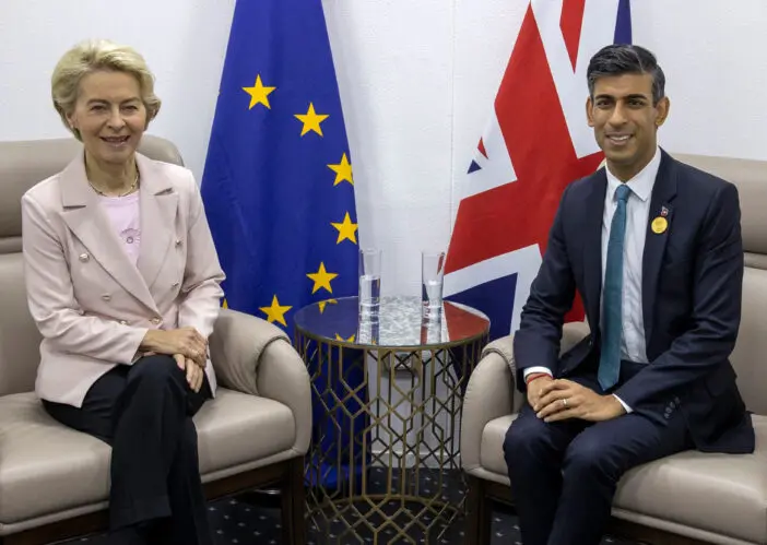 Az új Brexit megállapodás bejelentésére készül a brit miniszterelnök